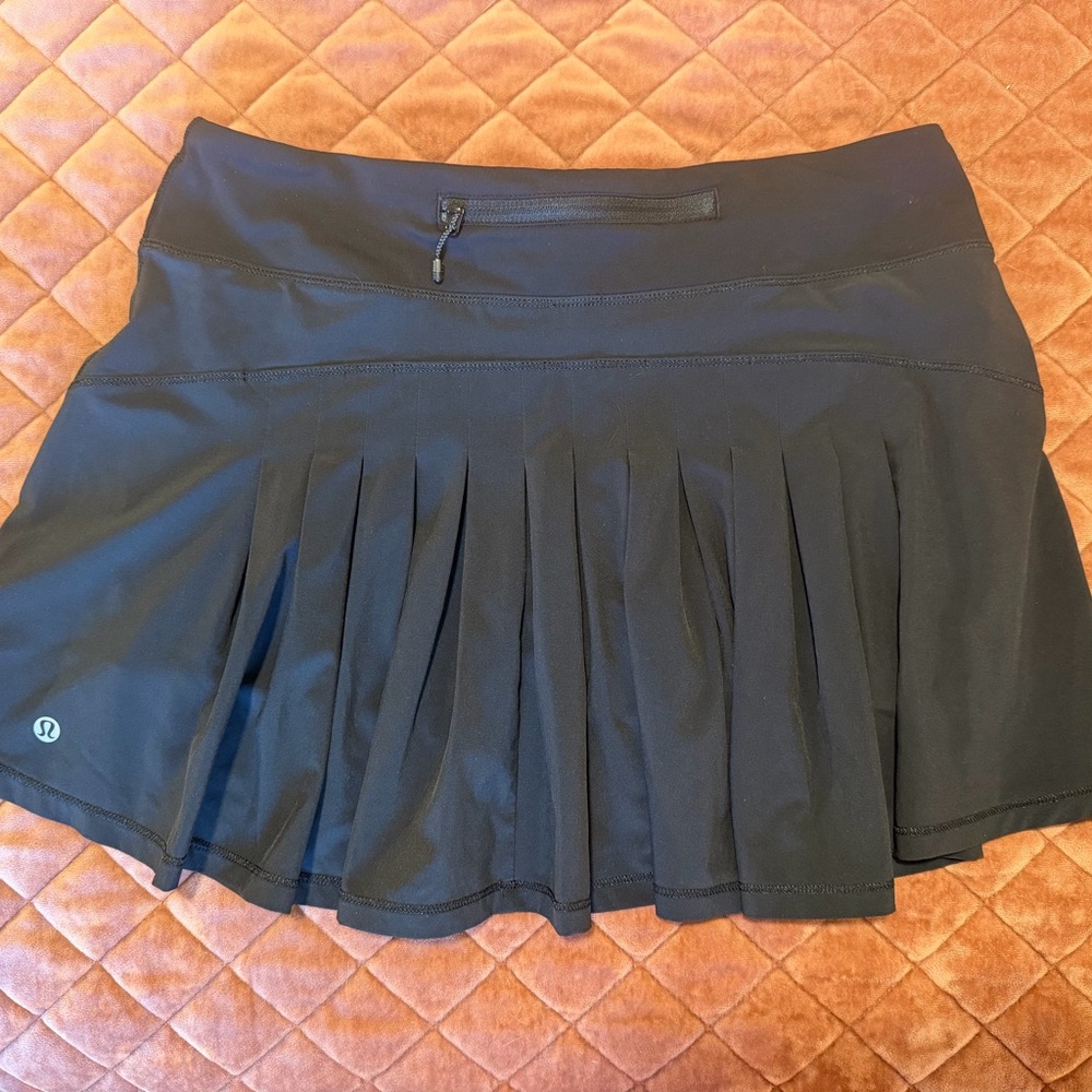 Lululemon 🍋 Black Pleated Skirt with Shorts Underneath
